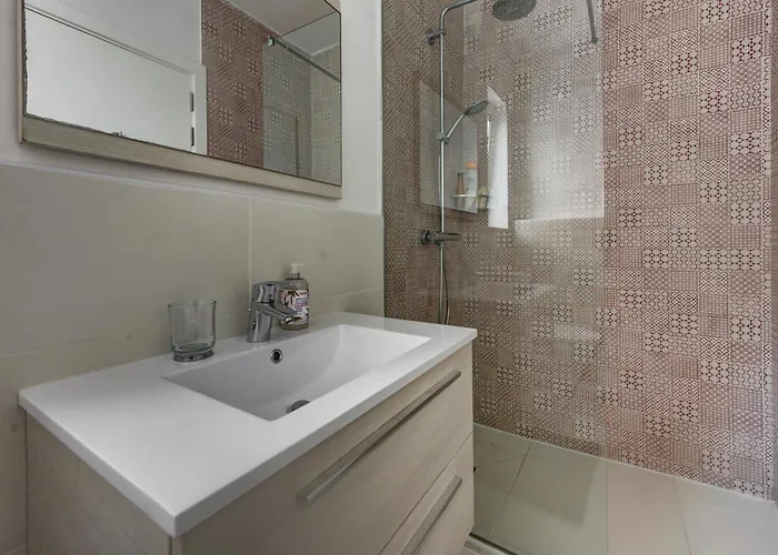 Stunning 5br With Private Pool & Terrace By 360 Estates Villa Lija