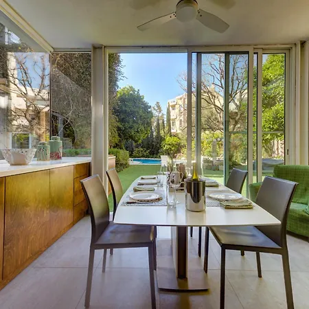 Stunning 5br With Private Pool & Terrace By 360 Estates *