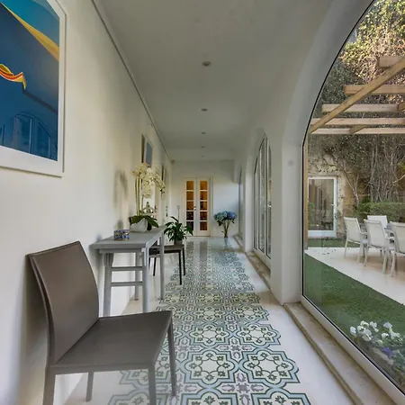 Stunning 5br With Private Pool & Terrace By 360 Estates