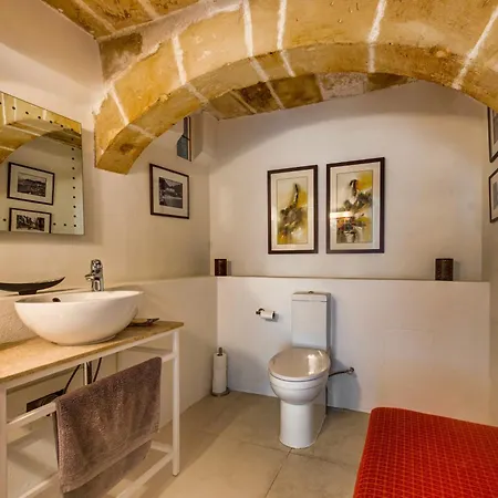 Villa Stunning 5br With Private Pool & Terrace By 360 Estates