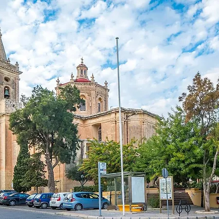 Stunning 5br With Private Pool & Terrace By 360 Estates Villa