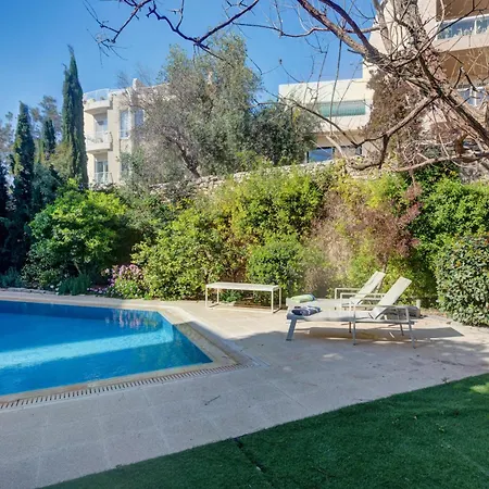 Villa Stunning 5br With Private Pool & Terrace By 360 Estates *