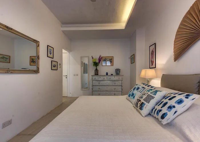 Villa Stunning 5br With Private Pool & Terrace By 360 Estates Lija