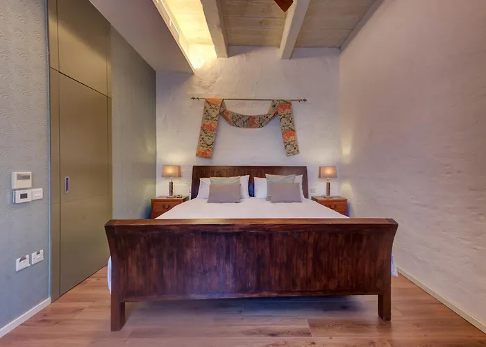 Stunning 5br With Private Pool & Terrace By 360 Estates