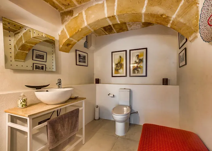 Villa Stunning 5br With Private Pool & Terrace By 360 Estates