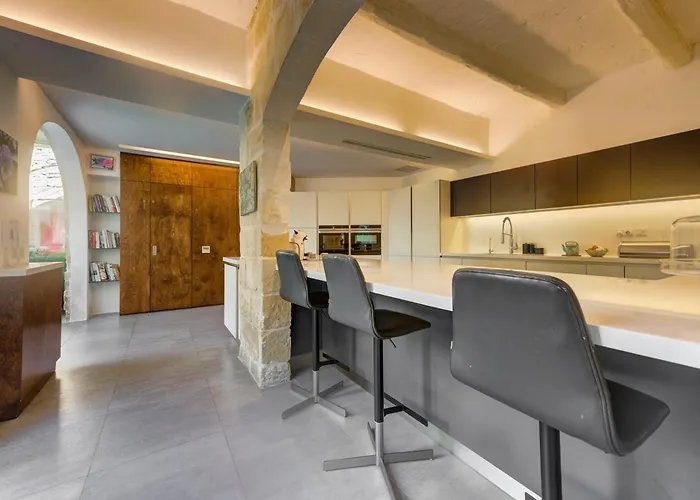 Stunning 5br With Private Pool & Terrace By 360 Estates Lija